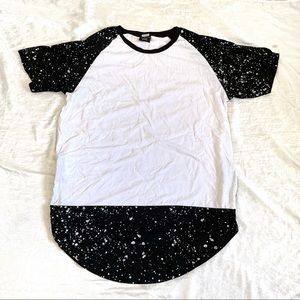 ❤️‍🔥3/$22❤️‍🔥 Paint splatter print long shirt with side zipper